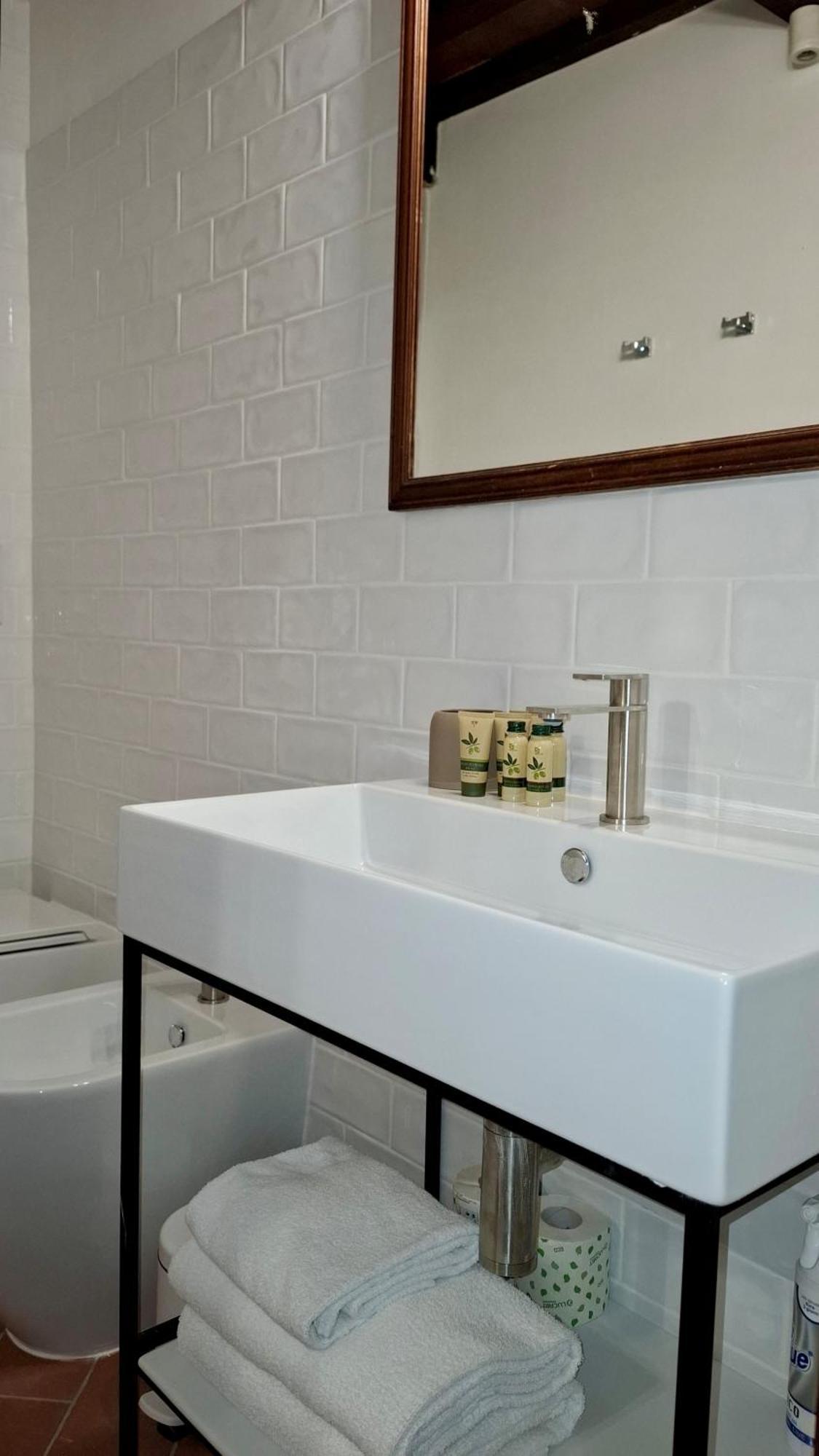 Aurora'S, Renaissance Suite, Historic Apartment, Pivot Location, Few Walks From All, Ac Bedroom Флоренция Екстериор снимка